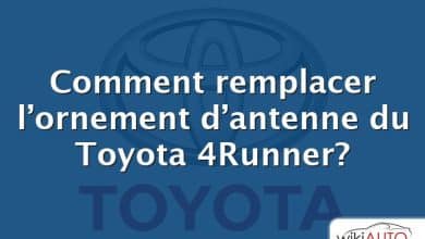 Comment remplacer l’ornement d’antenne du Toyota 4Runner?