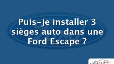 Puis-je installer 3 sièges auto dans une Ford Escape ?