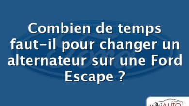 Combien de temps faut-il pour changer un alternateur sur une Ford Escape ?