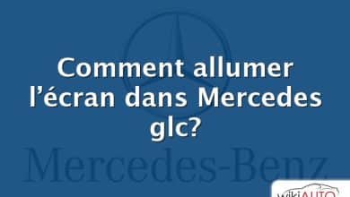 Comment allumer l’écran dans Mercedes glc?