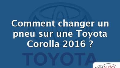 Comment changer un pneu sur une Toyota Corolla 2016 ?