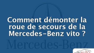 Comment démonter la roue de secours de la Mercedes-Benz vito ?