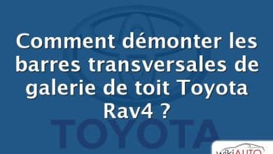 Comment démonter les barres transversales de galerie de toit Toyota Rav4 ?