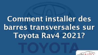 Comment installer des barres transversales sur Toyota Rav4 2021?