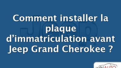 Comment installer la plaque d’immatriculation avant Jeep Grand Cherokee ?