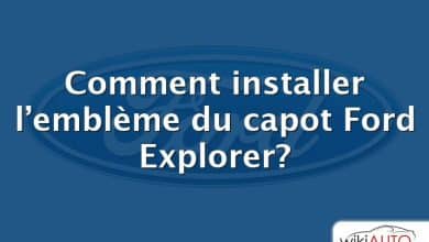 Comment installer l’emblème du capot Ford Explorer?
