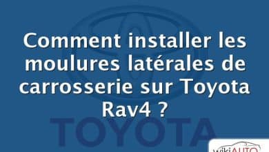 Comment installer les moulures latérales de carrosserie sur Toyota Rav4 ?