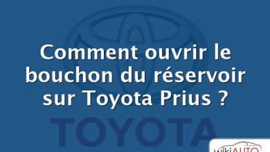 Comment ouvrir le bouchon du réservoir sur Toyota Prius ?