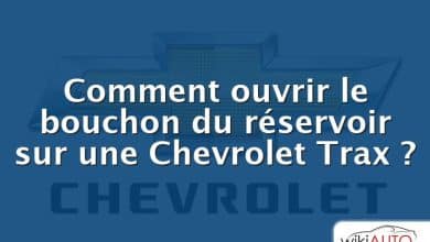 Comment ouvrir le bouchon du réservoir sur une Chevrolet Trax ?