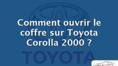 Comment ouvrir le coffre sur Toyota Corolla 2000 ?