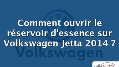 Comment ouvrir le réservoir d’essence sur Volkswagen Jetta 2014 ?