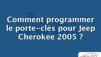 Comment programmer le porte-clés pour Jeep Cherokee 2005 ?