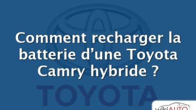 Comment recharger la batterie d’une Toyota Camry hybride ?