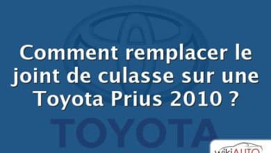 Comment remplacer le joint de culasse sur une Toyota Prius 2010 ?
