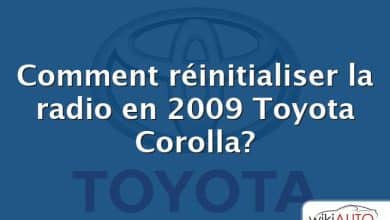 Comment réinitialiser la radio en 2009 Toyota Corolla?