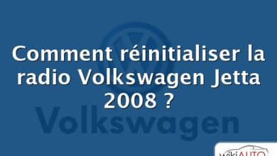Comment réinitialiser la radio Volkswagen Jetta 2008 ?