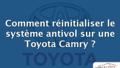 Comment réinitialiser le système antivol sur une Toyota Camry ?
