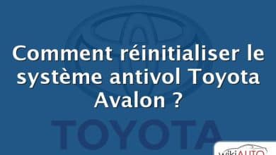 Comment réinitialiser le système antivol Toyota Avalon ?