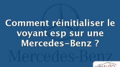 Comment réinitialiser le voyant esp sur une Mercedes-Benz ?