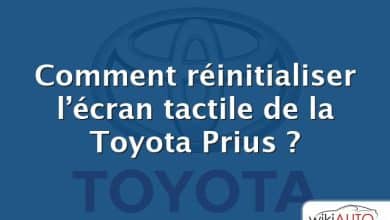 Comment réinitialiser l’écran tactile de la Toyota Prius ?