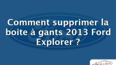 Comment supprimer la boite à gants 2013 Ford Explorer ?