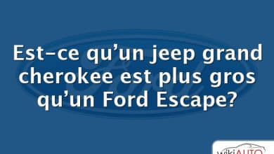 Est-ce qu’un jeep grand cherokee est plus gros qu’un Ford Escape?