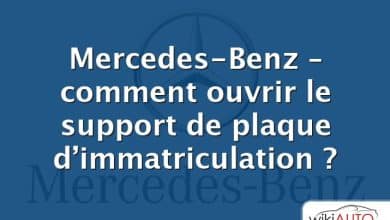 Mercedes-Benz – comment ouvrir le support de plaque d’immatriculation ?