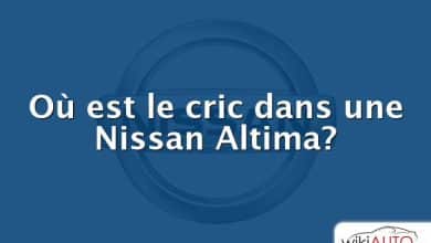 Où est le cric dans une Nissan Altima?