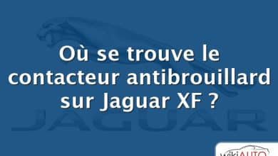 Où se trouve le contacteur antibrouillard sur Jaguar XF ?