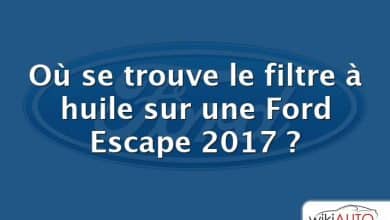 Où se trouve le filtre à huile sur une Ford Escape 2017 ?